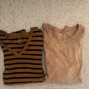 BUNDLE of Gap Shirts